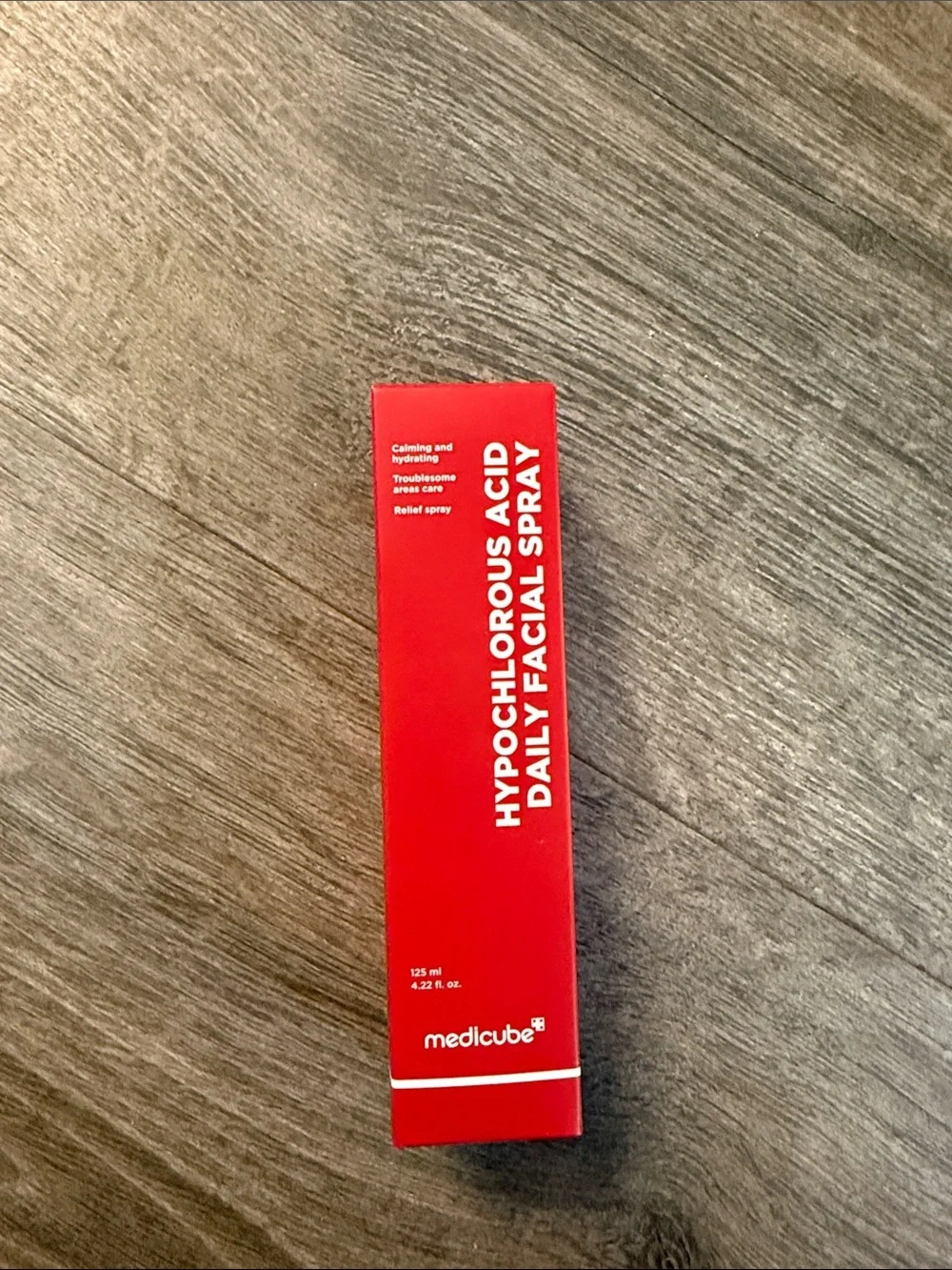 Medicube Hypochlorous Acid Daily Facial Spray — Red